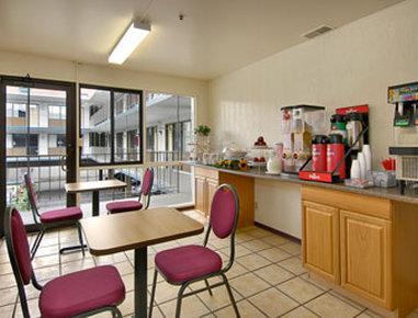 Days Inn Missoula University Dış mekan fotoğraf