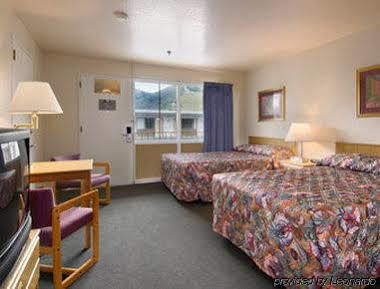 Days Inn Missoula University Dış mekan fotoğraf